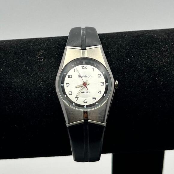 Armitron watch - Picture 1 of 2